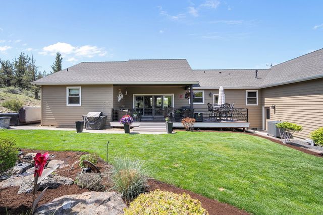 68050 Fryrear Road, Sisters, OR 97759