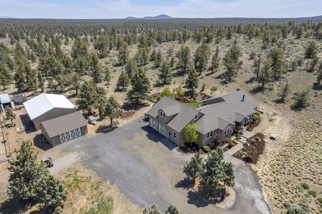 68050 Fryrear Road, Sisters, OR 97759