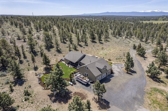 68050 Fryrear Road, Sisters, OR 97759