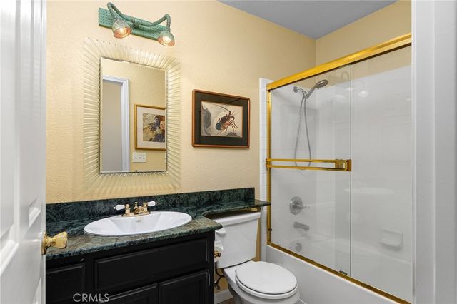 1975 Heritage Oak, Chico, CA 95928