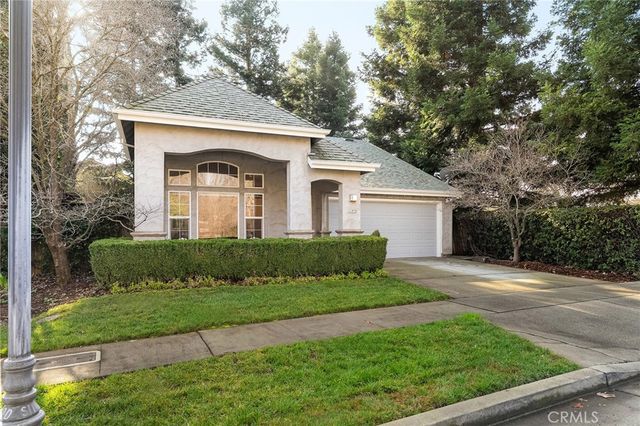 1975 Heritage Oak, Chico, CA 95928