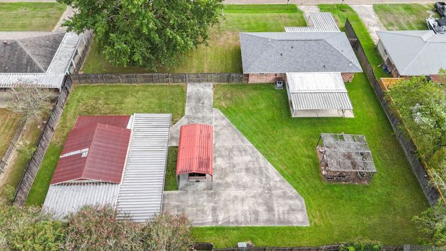 725 Kennedy Ave, Denham Springs, LA 70726