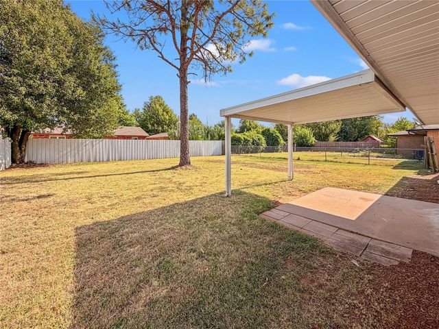 12337 Southgate Drive, Yukon, OK 73099