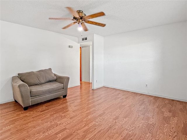 12337 Southgate Drive, Yukon, OK 73099