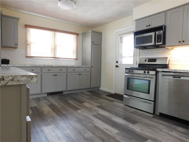 18 Holmes Street, Westerly, RI 02891