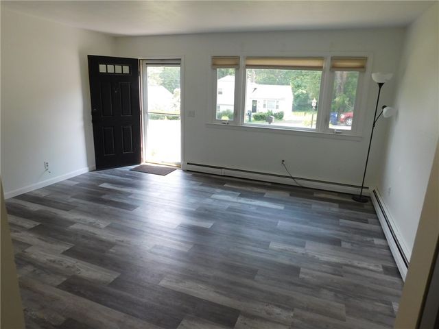 18 Holmes Street, Westerly, RI 02891