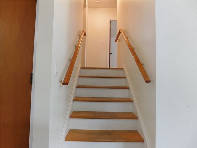 18 Holmes Street, Westerly, RI 02891