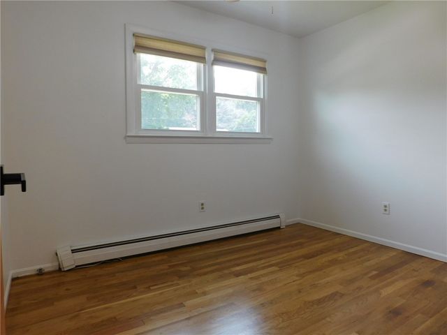 18 Holmes Street, Westerly, RI 02891