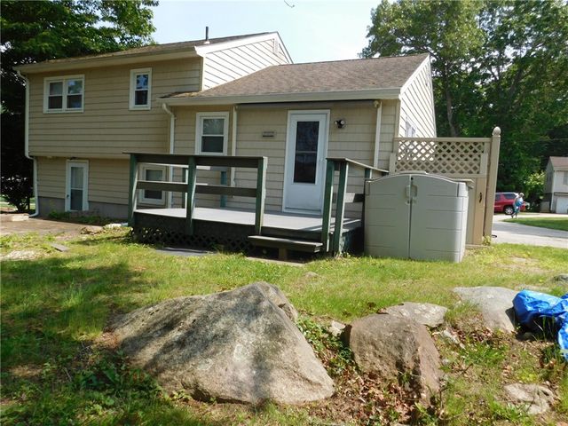 18 Holmes Street, Westerly, RI 02891