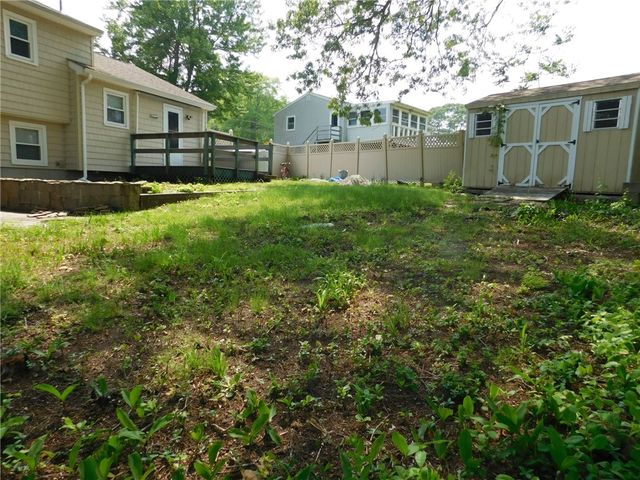 18 Holmes Street, Westerly, RI 02891