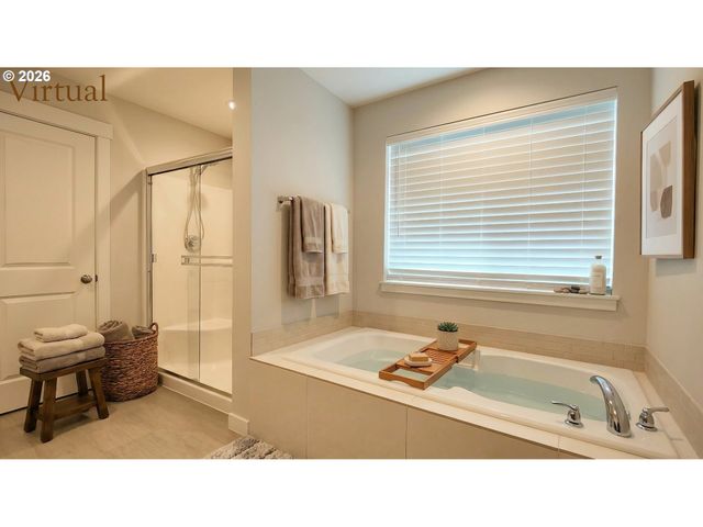 11858 Se HORSE TAIL FALLS Way, Happy Valley, OR 97086