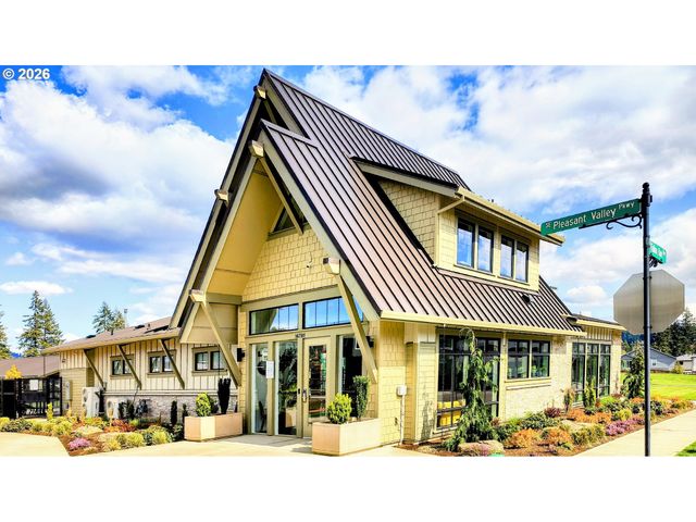 11858 Se HORSE TAIL FALLS Way, Happy Valley, OR 97086