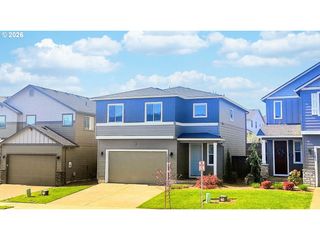 11858 Se HORSE TAIL FALLS Way, Happy Valley, OR 97086