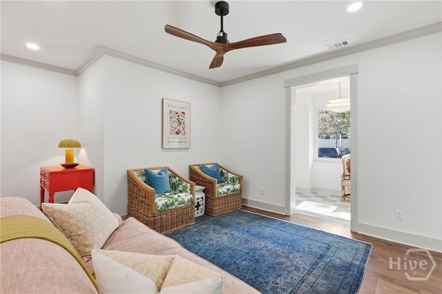 114 E 48th Street, Savannah, GA 31405