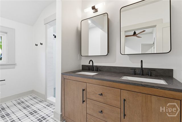 114 E 48th Street, Savannah, GA 31405