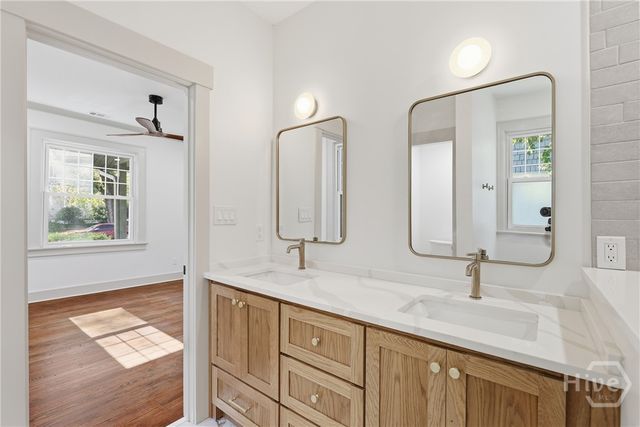 114 E 48th Street, Savannah, GA 31405