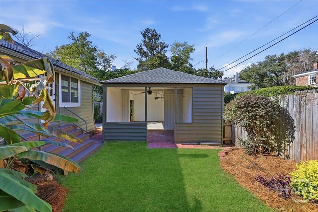 114 E 48th Street, Savannah, GA 31405