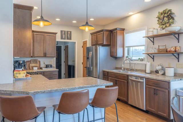 N8353 Ducke DRIVE, Holmen, WI 54636