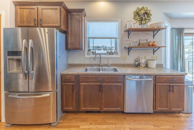 N8353 Ducke DRIVE, Holmen, WI 54636