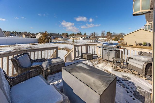 N8353 Ducke DRIVE, Holmen, WI 54636