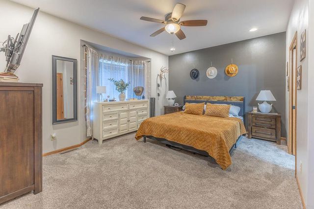 N8353 Ducke DRIVE, Holmen, WI 54636