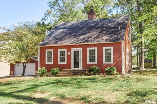 1418 E County Road 750 E Road, Carmi, IL 62821