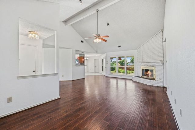 2008 Rochelle Lane, Carrollton, TX 75007