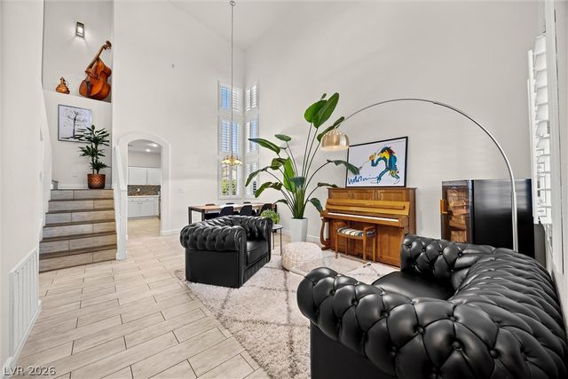 1421 Dragon Rock Drive, Henderson, NV 89052