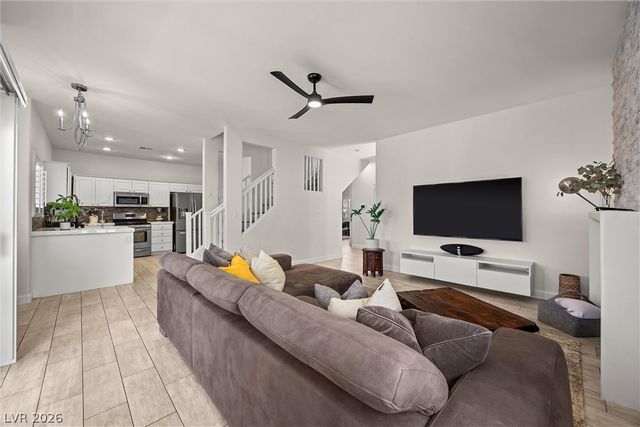 1421 Dragon Rock Drive, Henderson, NV 89052