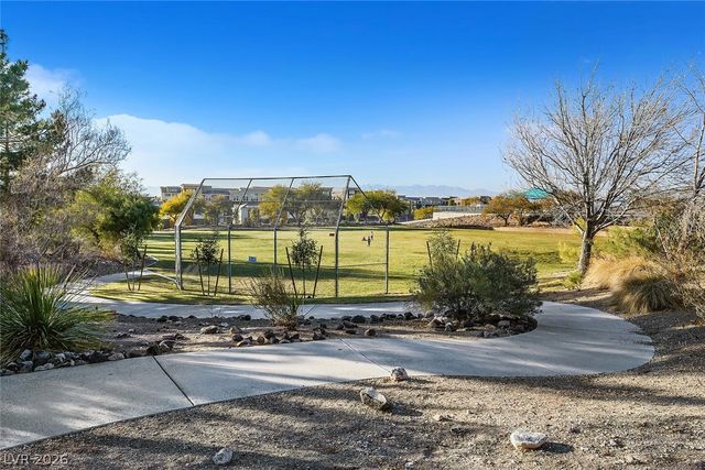 1421 Dragon Rock Drive, Henderson, NV 89052