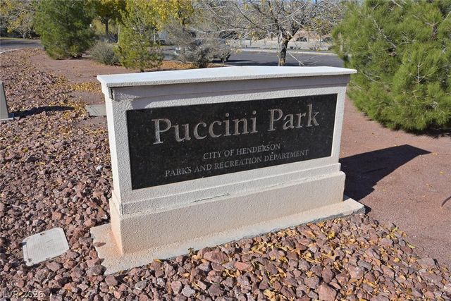 1421 Dragon Rock Drive, Henderson, NV 89052
