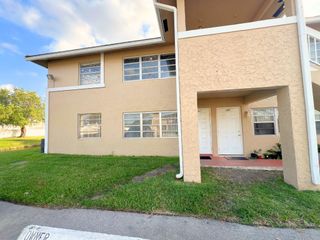 843 Twin Lakes Dr 30B, Coral Springs, FL 33071