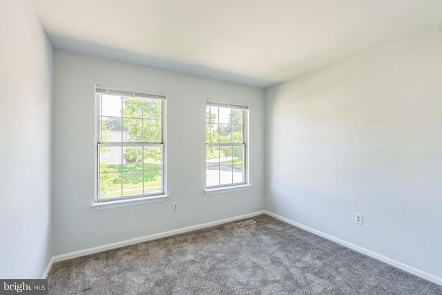 9802 FOX RUN DR, Clinton, MD 20735