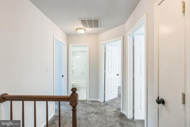 9802 FOX RUN DR, Clinton, MD 20735