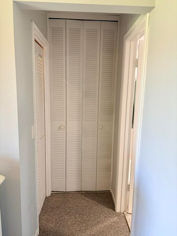 14 Easthampton A, West Palm Beach, FL 33417