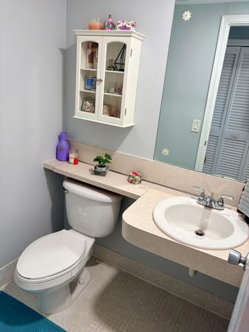 14 Easthampton A, West Palm Beach, FL 33417