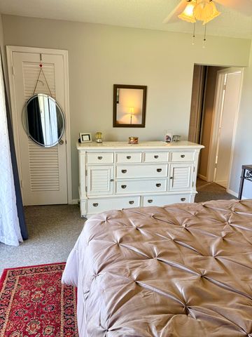14 Easthampton A, West Palm Beach, FL 33417