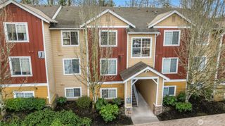 710 240th Way SE #J302, Sammamish, WA 98074
