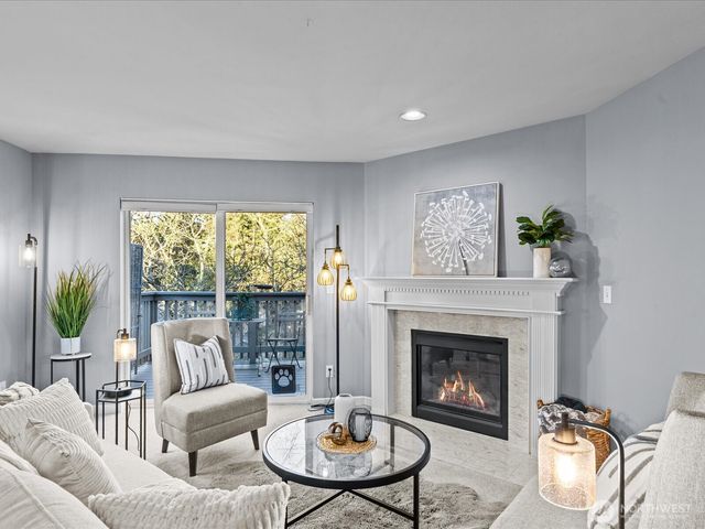 1404 NW 202nd Lane, Shoreline, WA 98177