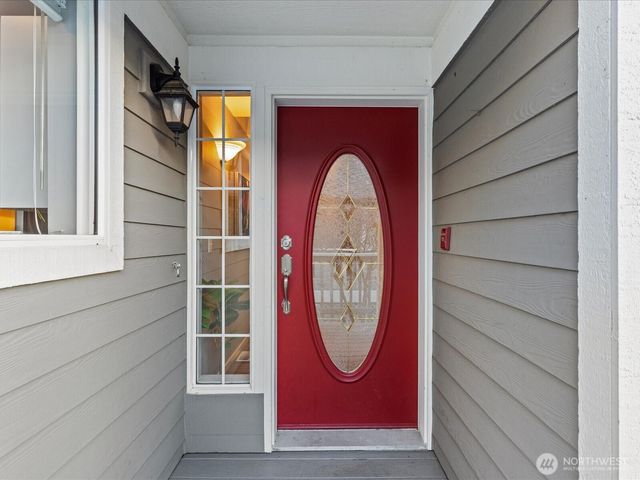 1404 NW 202nd Lane, Shoreline, WA 98177