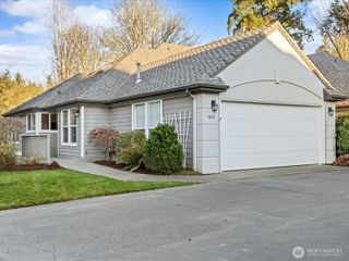 1404 NW 202nd Lane, Shoreline, WA 98177