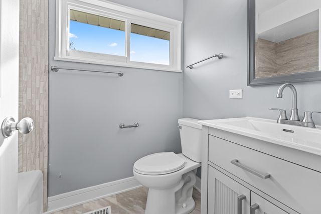 500 Lakewood Boulevard, Park Forest, IL 60466