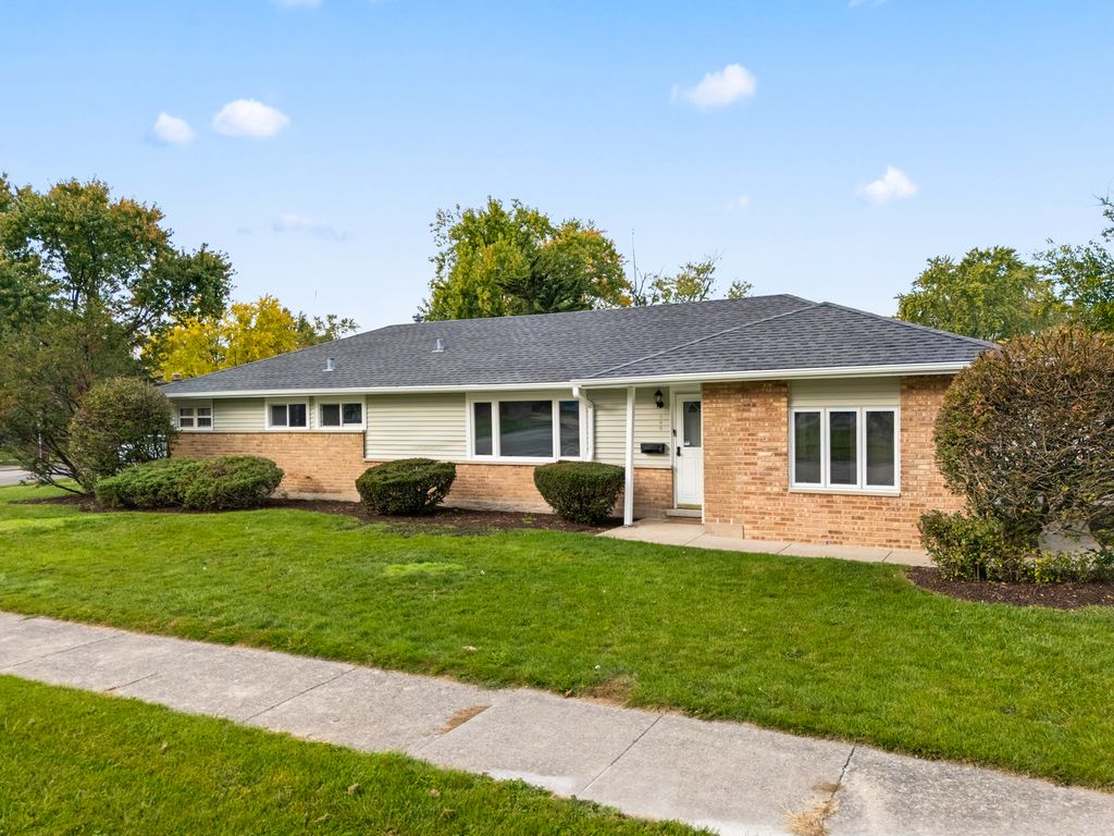500 Lakewood Boulevard, Park Forest, IL 60466