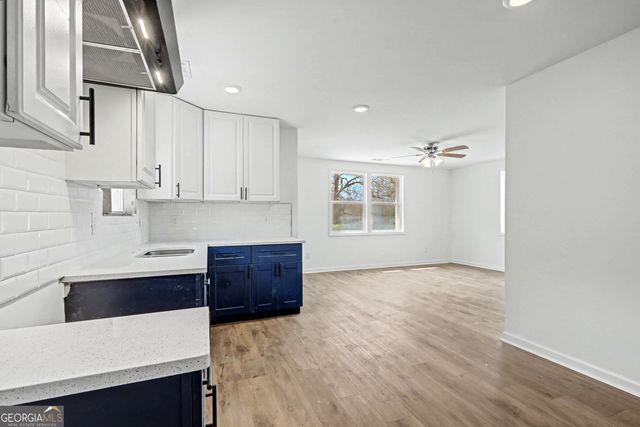 7 Jackson Street, Barnesville, GA 30204