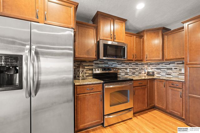 1908 Apollo Lane, Papillion, NE 68133