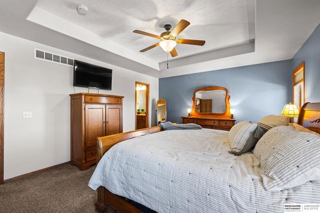 1908 Apollo Lane, Papillion, NE 68133