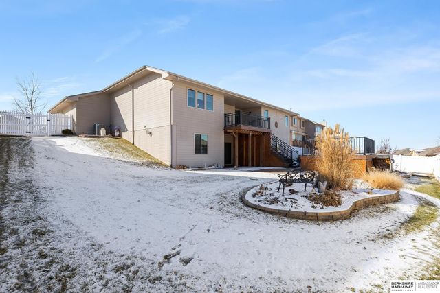 1908 Apollo Lane, Papillion, NE 68133