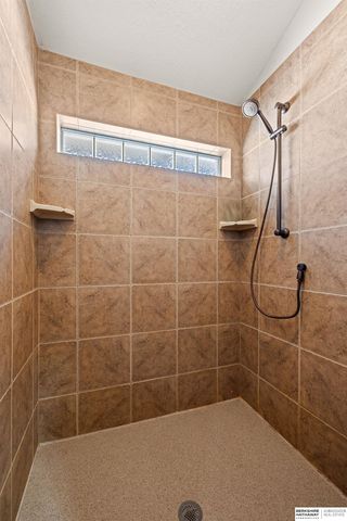 1908 Apollo Lane, Papillion, NE 68133