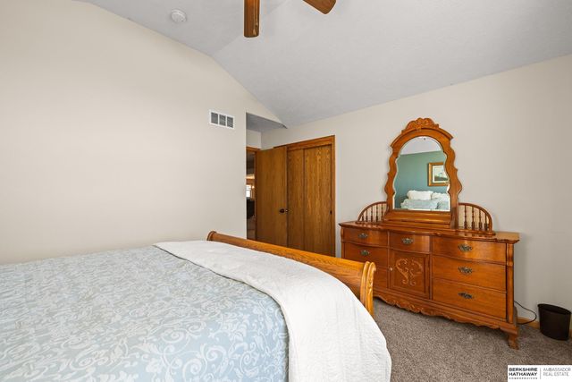 1908 Apollo Lane, Papillion, NE 68133