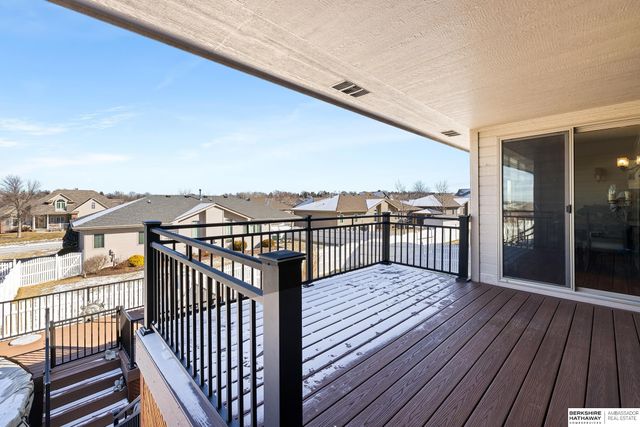 1908 Apollo Lane, Papillion, NE 68133